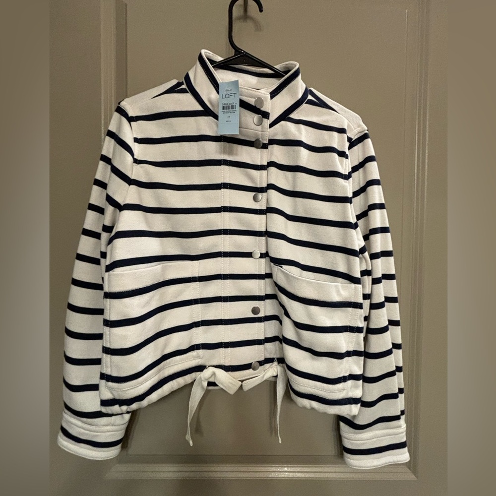 Nwt Loft Medium Petite Cropped Jacket - image 1
